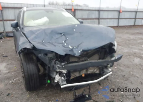 2023 Volvo Xc60 B5 Ultimate Bright Theme from USA, damaged, VIN YV4L12RA5P1359797